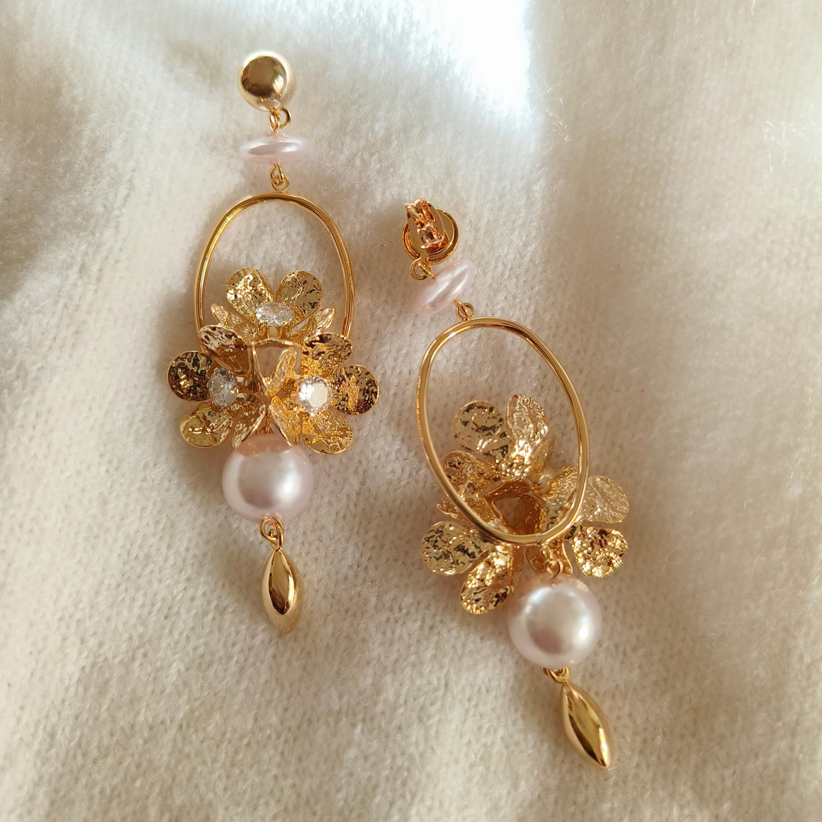 Daisy Danglers
