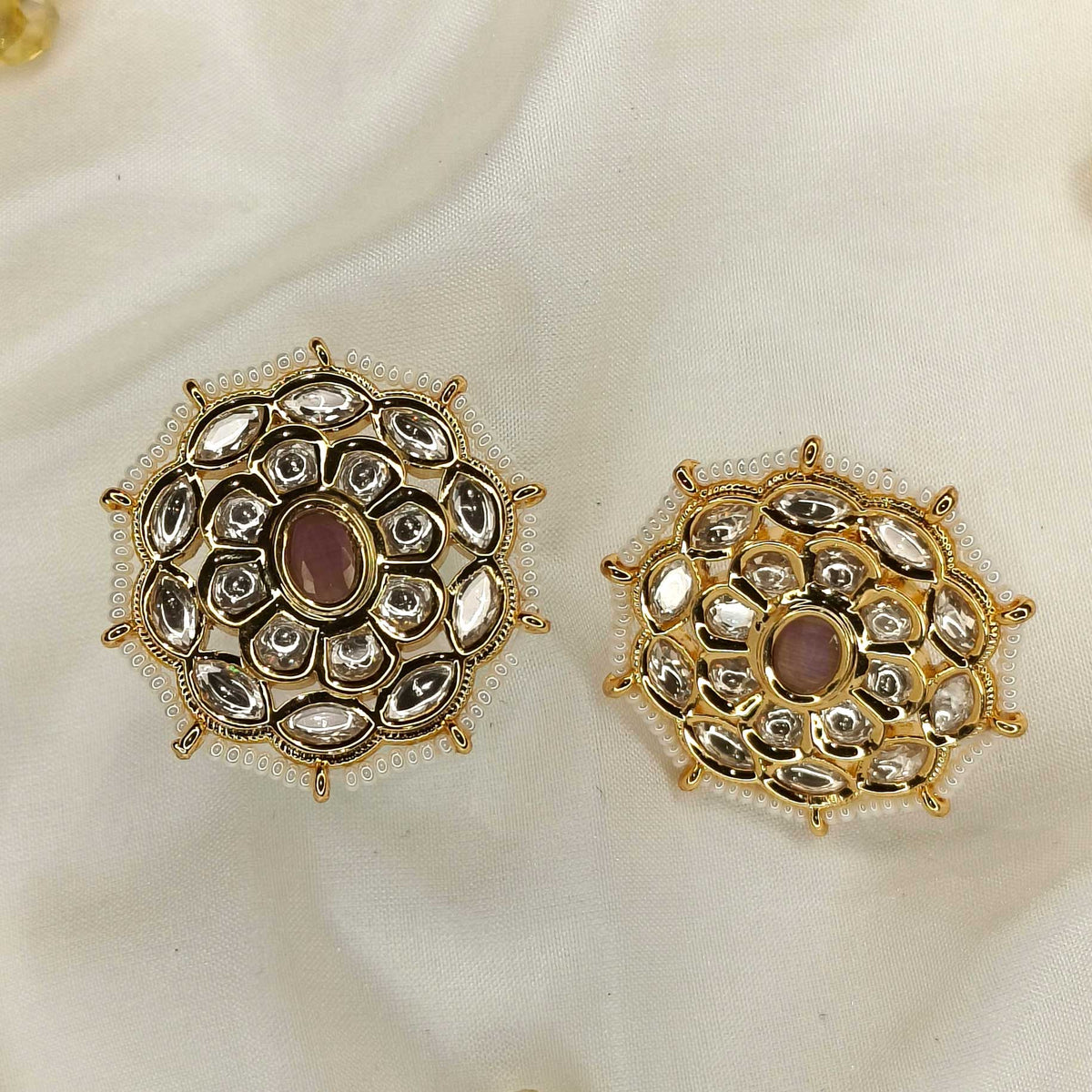 Gulabi Kaveri Tops