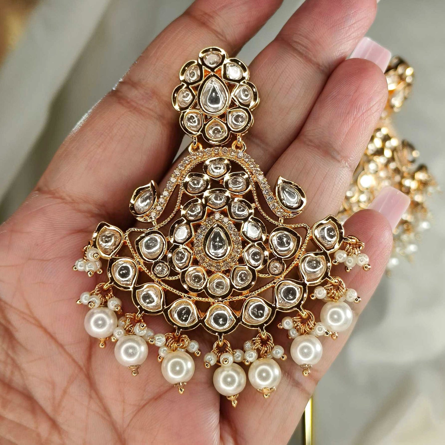 Uttara Pearl White Chandbali