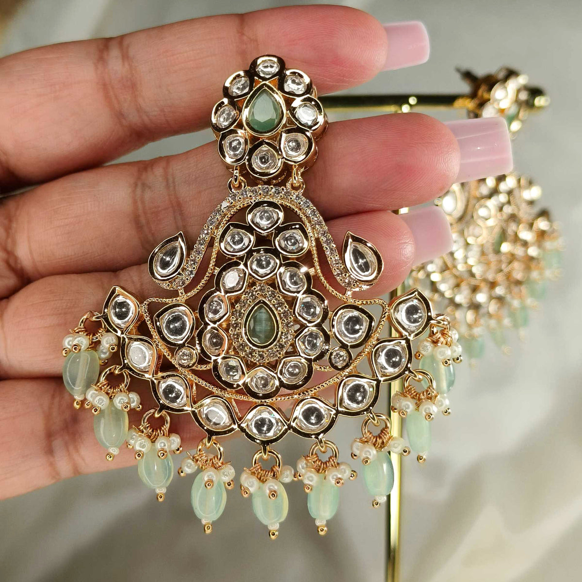 Uttara Mint Chandbali