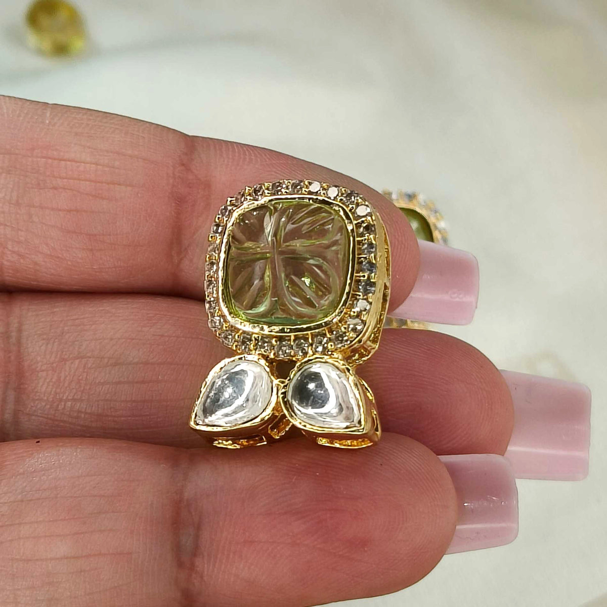 Olive Anar Stud