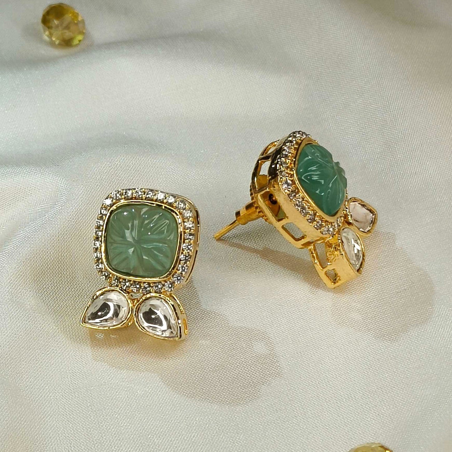 Mint Anar Stud