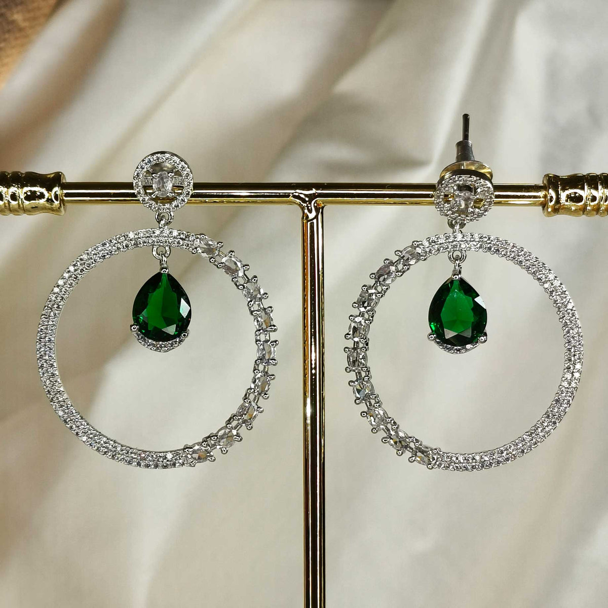 Green Magnolia Drop