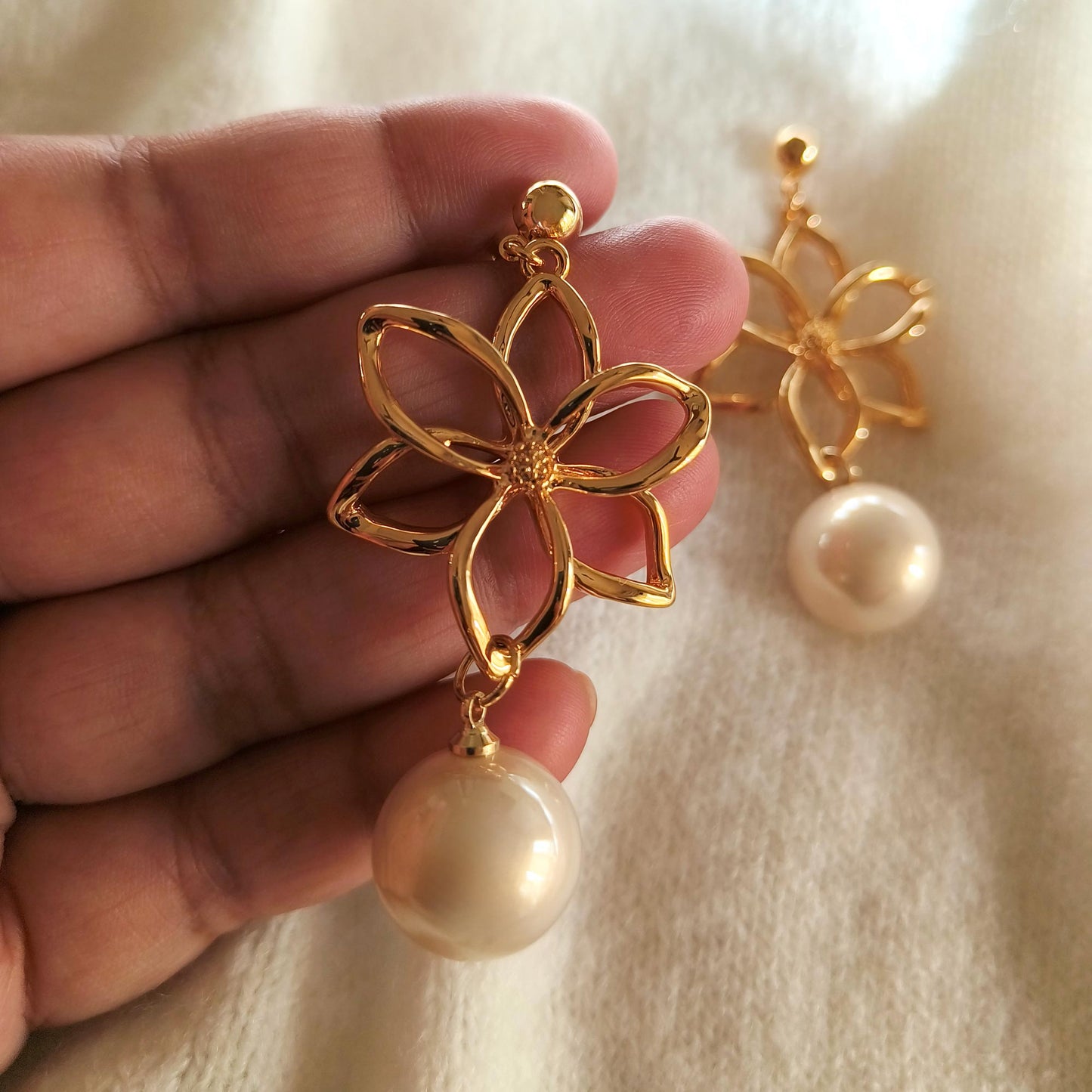 Aurora Pearl Danglers