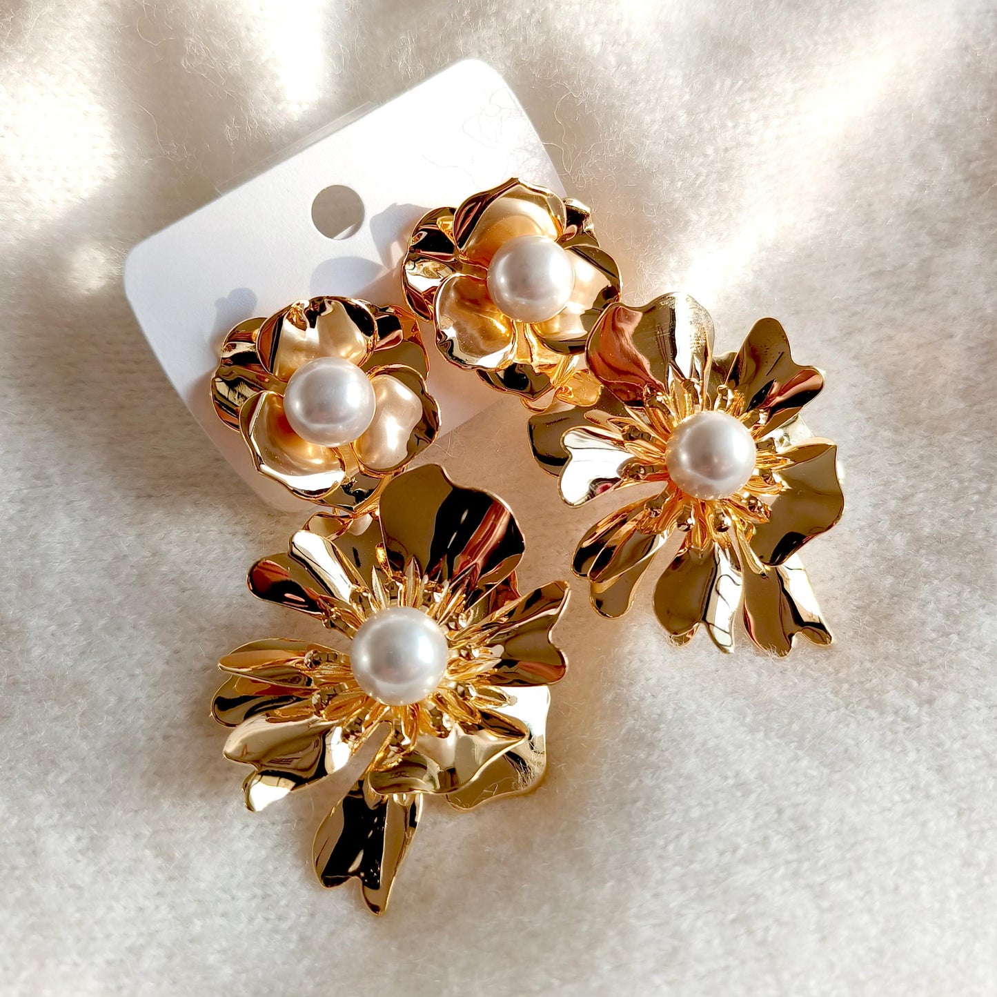 Golden Iris Danglers